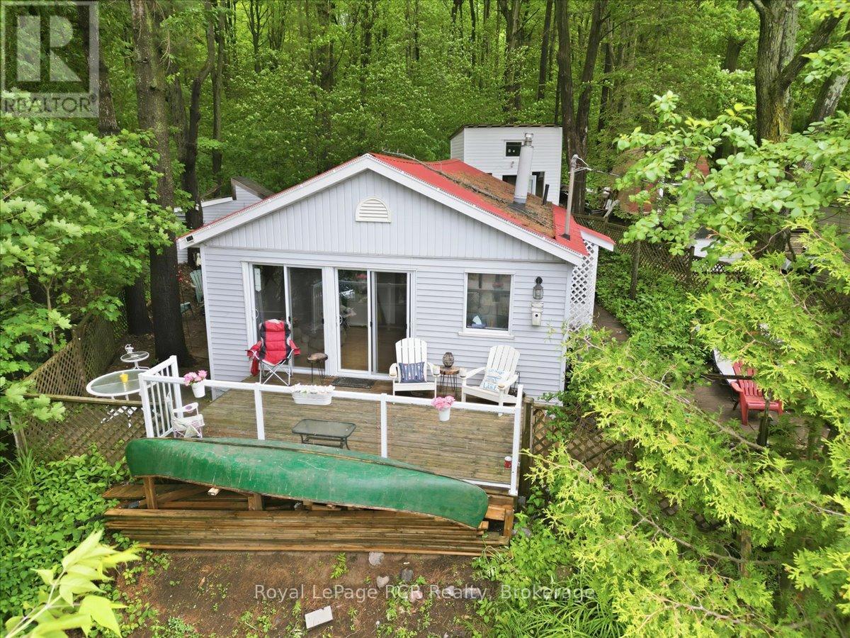 45 Andrew Drive, Tiny, Ontario  L9M 0B4 - Photo 5 - S13469628