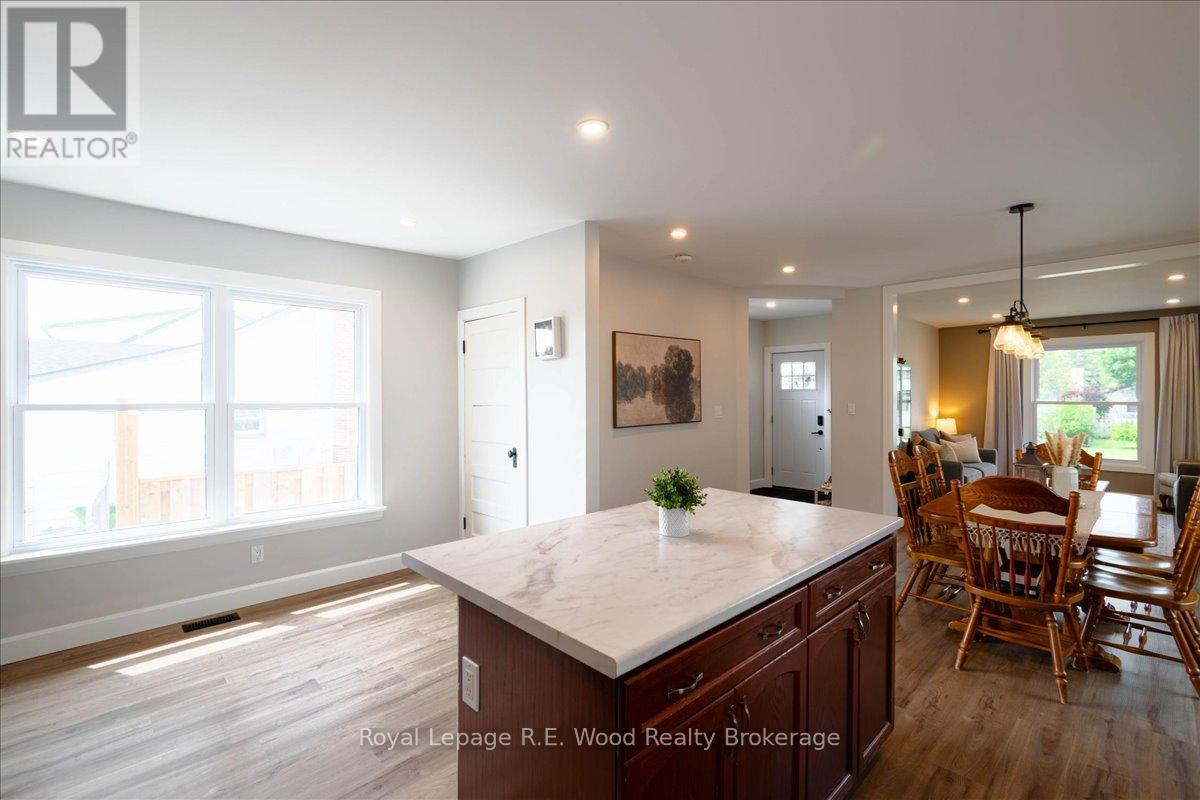 34 King Street, Tillsonburg, Ontario  N4G 3E5 - Photo 12 - X13469730