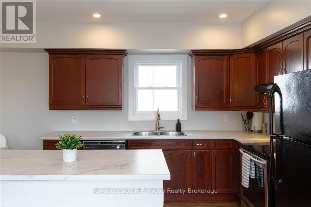 34 King Street, Tillsonburg, Ontario  N4G 3E5 - Photo 13 - X13469730