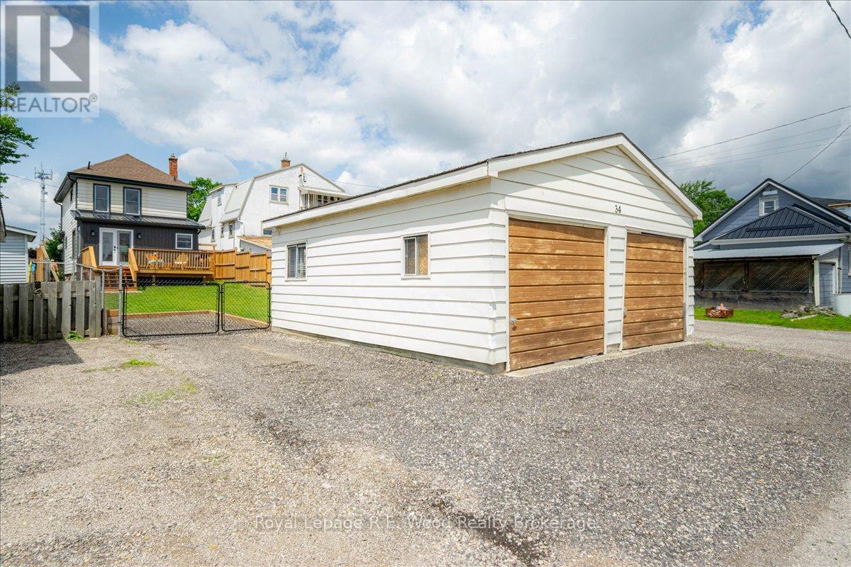 34 King Street, Tillsonburg, Ontario  N4G 3E5 - Photo 3 - X13469730
