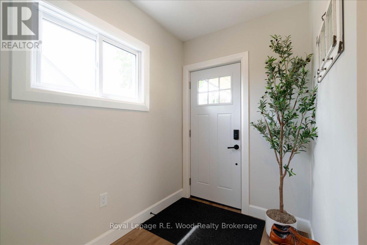 34 King Street, Tillsonburg, Ontario  N4G 3E5 - Photo 4 - X13469730