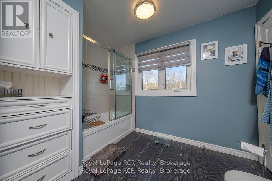 396 Murray Boulevard, Kincardine, Ontario  N2Z 3B3 - Photo 17 - X13469798
