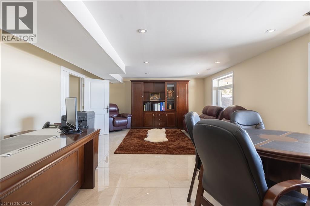 3346 Lakeshore Road W, Oakville, Ontario  L6L 6S6 - Photo 24 - 40841313