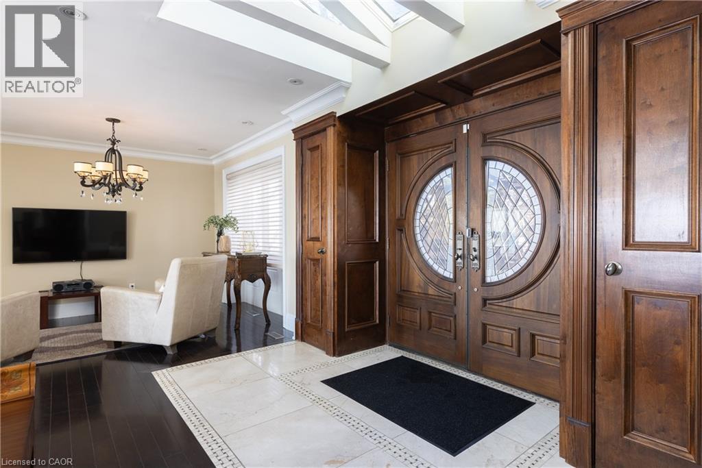 3346 Lakeshore Road W, Oakville, Ontario  L6L 6S6 - Photo 6 - 40841313