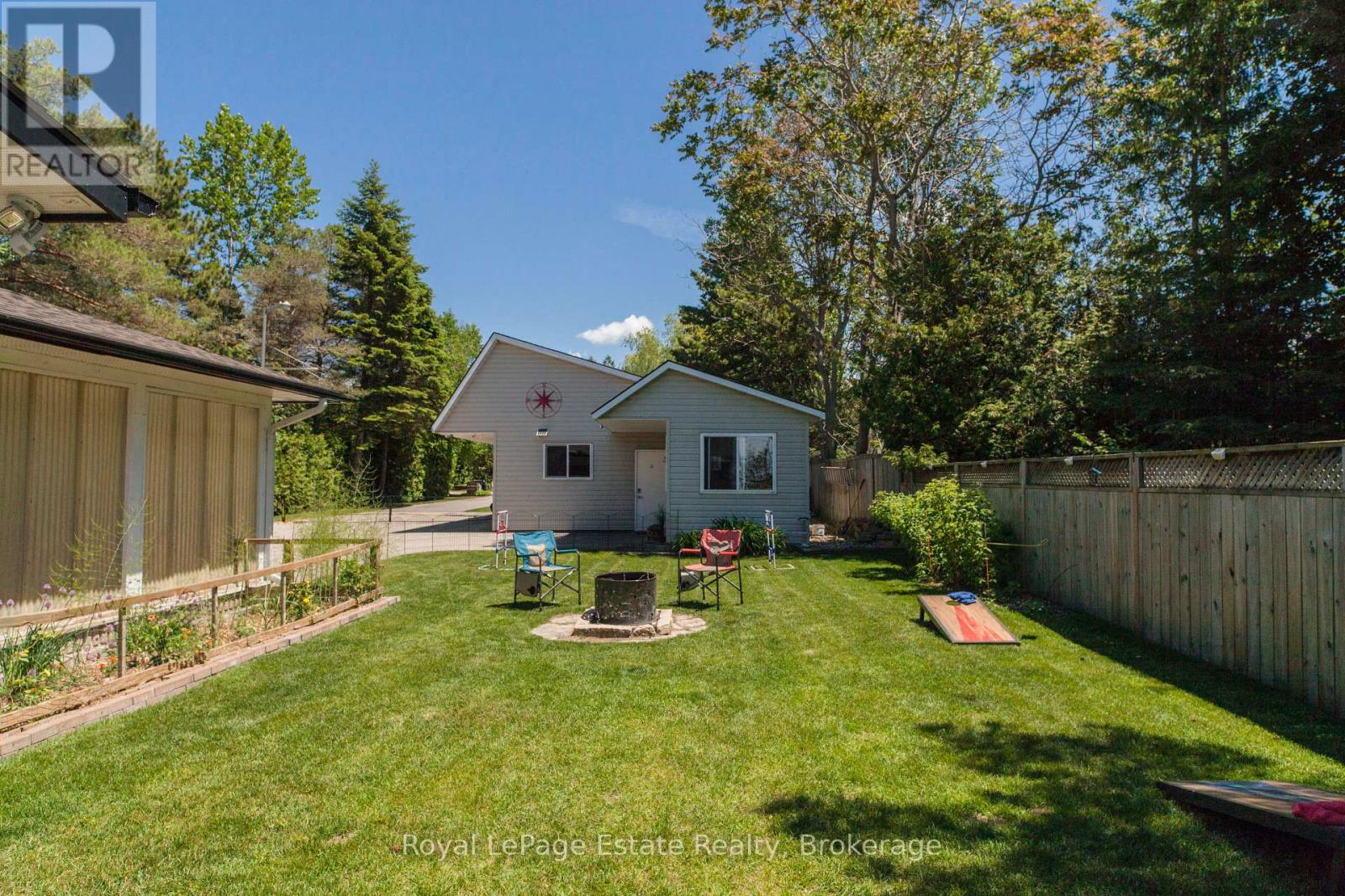 319 Lakeshore Boulevard N, South Bruce Peninsula, Ontario  N0H 2G0 - Photo 24 - X13470012