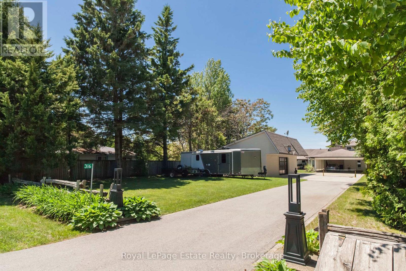 319 Lakeshore Boulevard N, South Bruce Peninsula, Ontario  N0H 2G0 - Photo 46 - X13470012