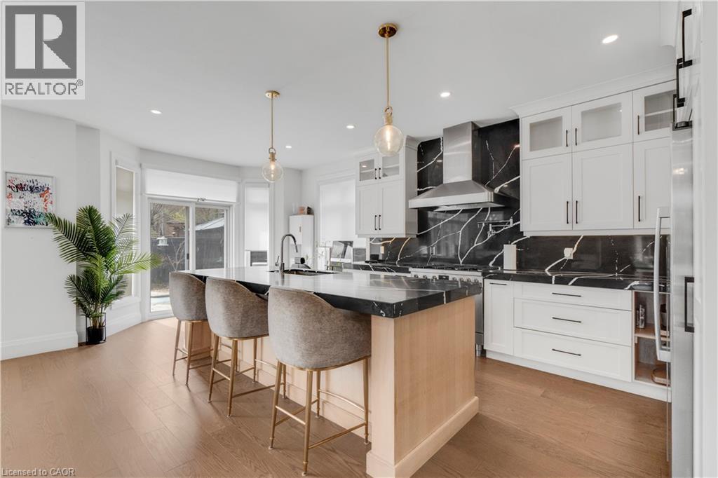 2324 Hilltop Lane, Oakville, Ontario  L6M 3M8 - Photo 10 - 40830729