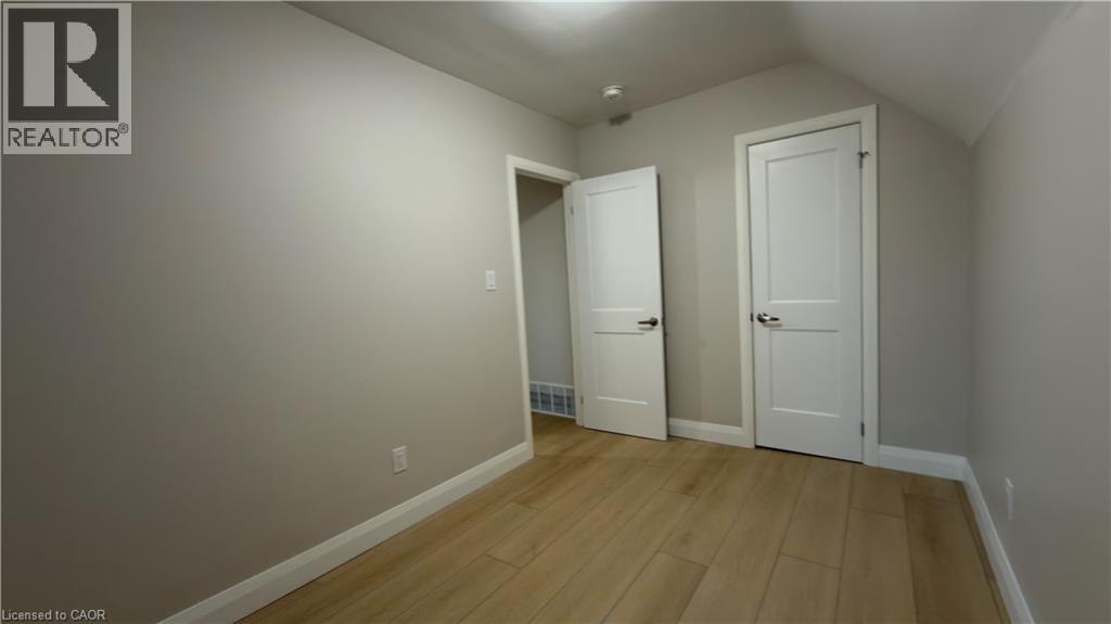 18 Miehm Place, Kitchener, Ontario  N2H 2K9 - Photo 19 - 40841641