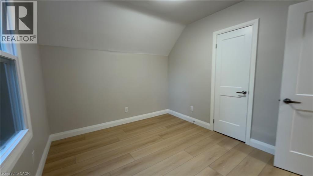 18 Miehm Place, Kitchener, Ontario  N2H 2K9 - Photo 23 - 40841641