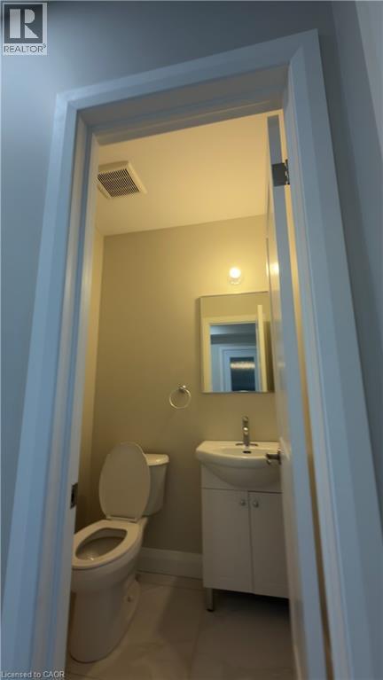 18 Miehm Place, Kitchener, Ontario  N2H 2K9 - Photo 7 - 40841641
