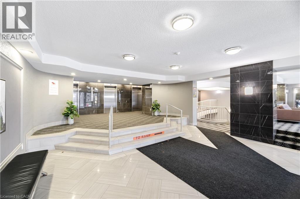 8 Lisa Street Unit# 307, Brampton, Ontario  L6T 4S6 - Photo 7 - 40839702