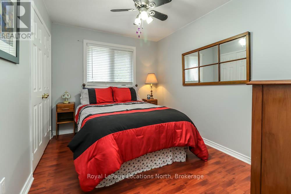 16 Wood Avenue, Wasaga Beach, Ontario  L9Z 2L3 - Photo 20 - S13470576