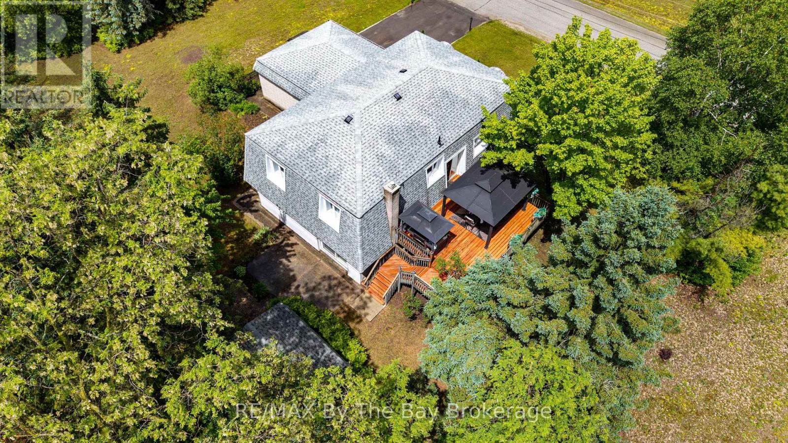 93 Frederick Dr S/s Drive, Wasaga Beach, Ontario  L9Z 1P1 - Photo 41 - S13470596