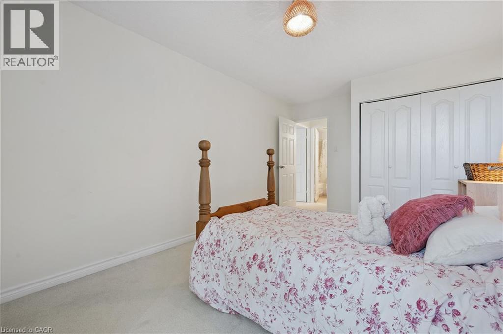 65 Westmount Road N Unit# 910, Waterloo, Ontario  N2L 5G6 - Photo 18 - 40837095