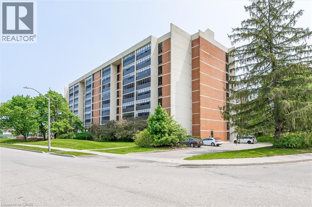 65 Westmount Road N Unit# 910, Waterloo, Ontario  N2L 5G6 - Photo 2 - 40837095