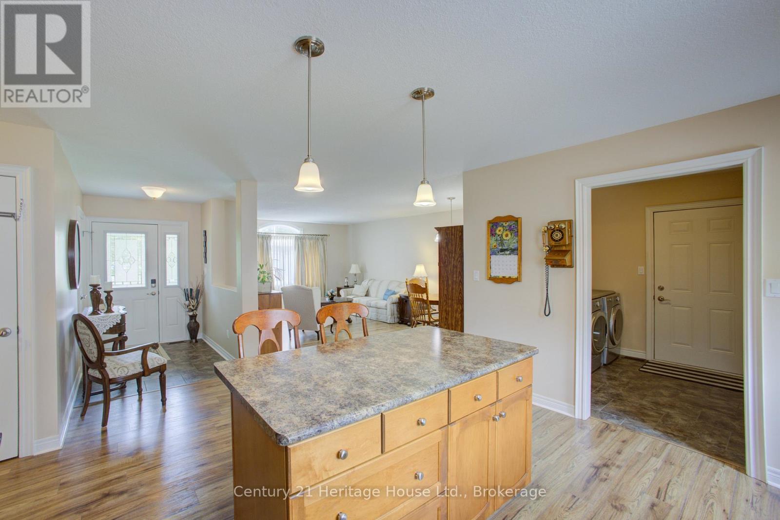 467 William Street N, West Grey, Ontario  N0G 1R0 - Photo 15 - X13470634