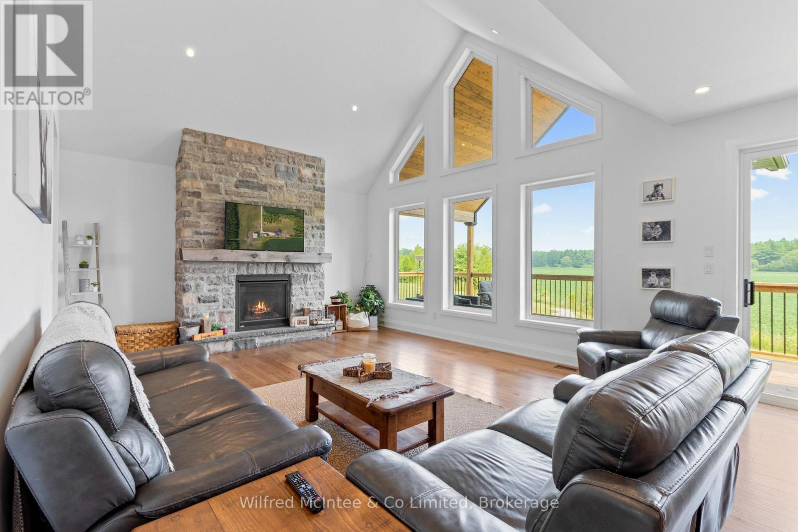 574461 Sideroad 40, West Grey, Ontario  N0C 1H0 - Photo 13 - X13470636