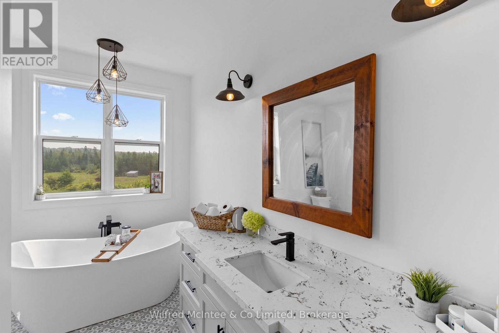 574461 Sideroad 40, West Grey, Ontario  N0C 1H0 - Photo 16 - X13470636