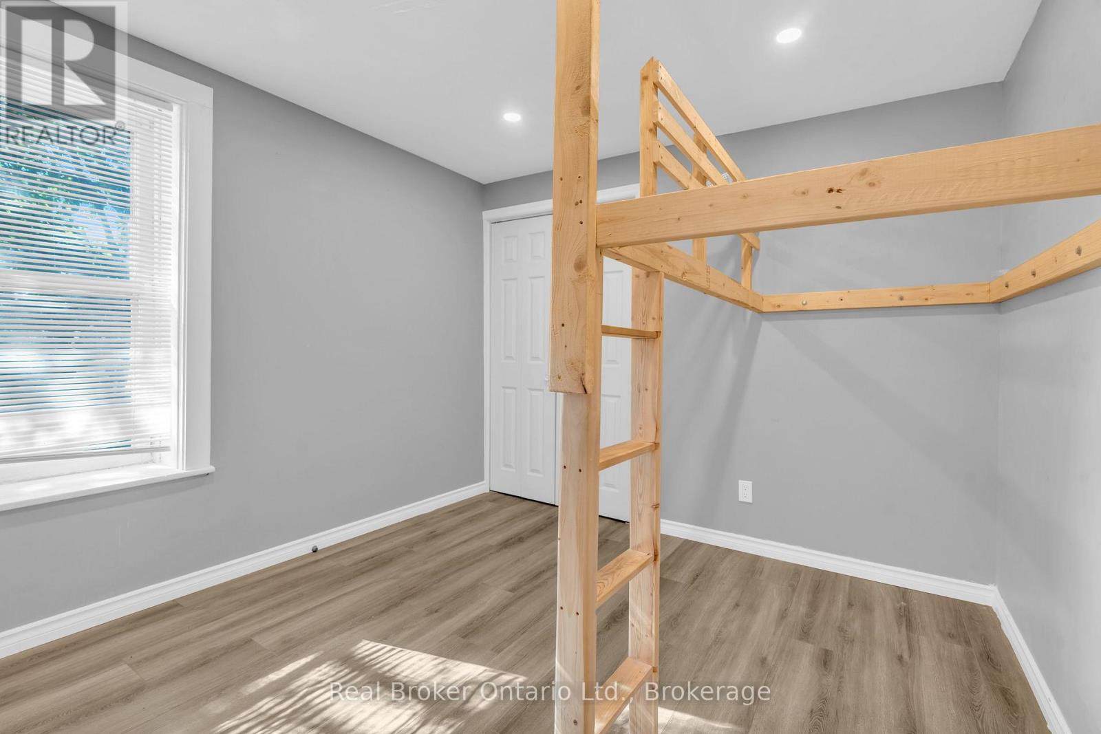 349 Main Street S, Wellington North, Ontario  N0G 2L0 - Photo 20 - X13470662