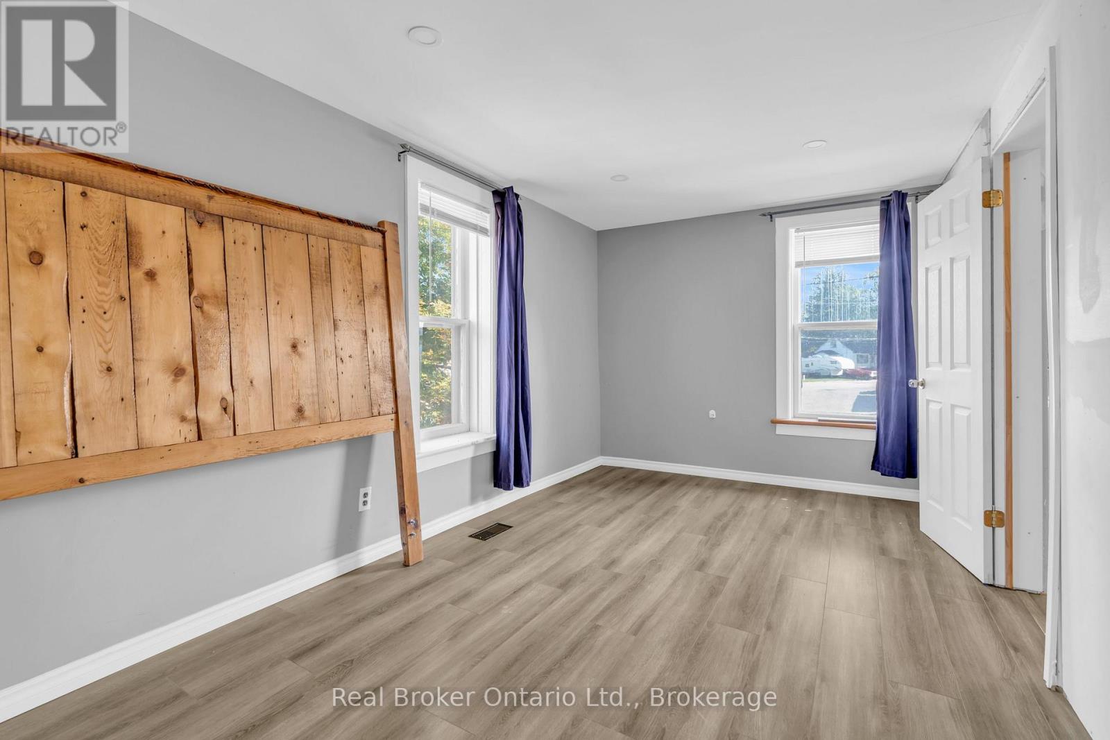 349 Main Street S, Wellington North, Ontario  N0G 2L0 - Photo 21 - X13470662