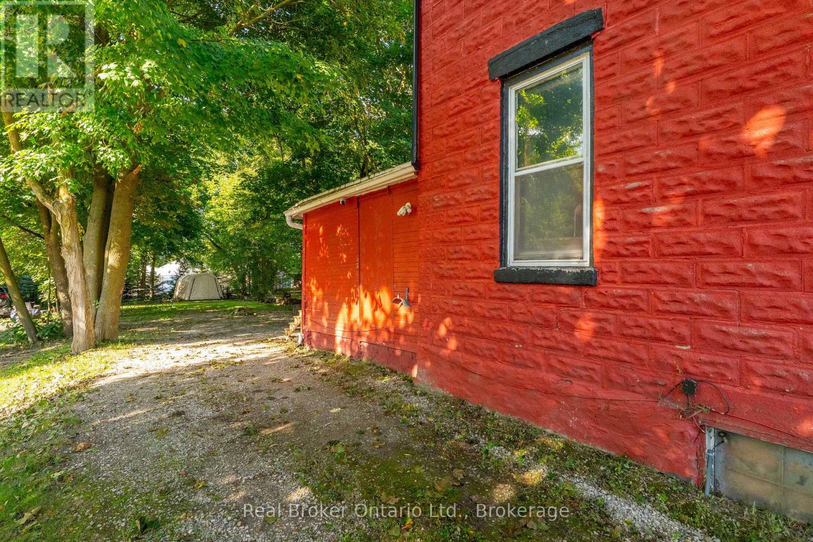 349 Main Street S, Wellington North, Ontario  N0G 2L0 - Photo 25 - X13470662