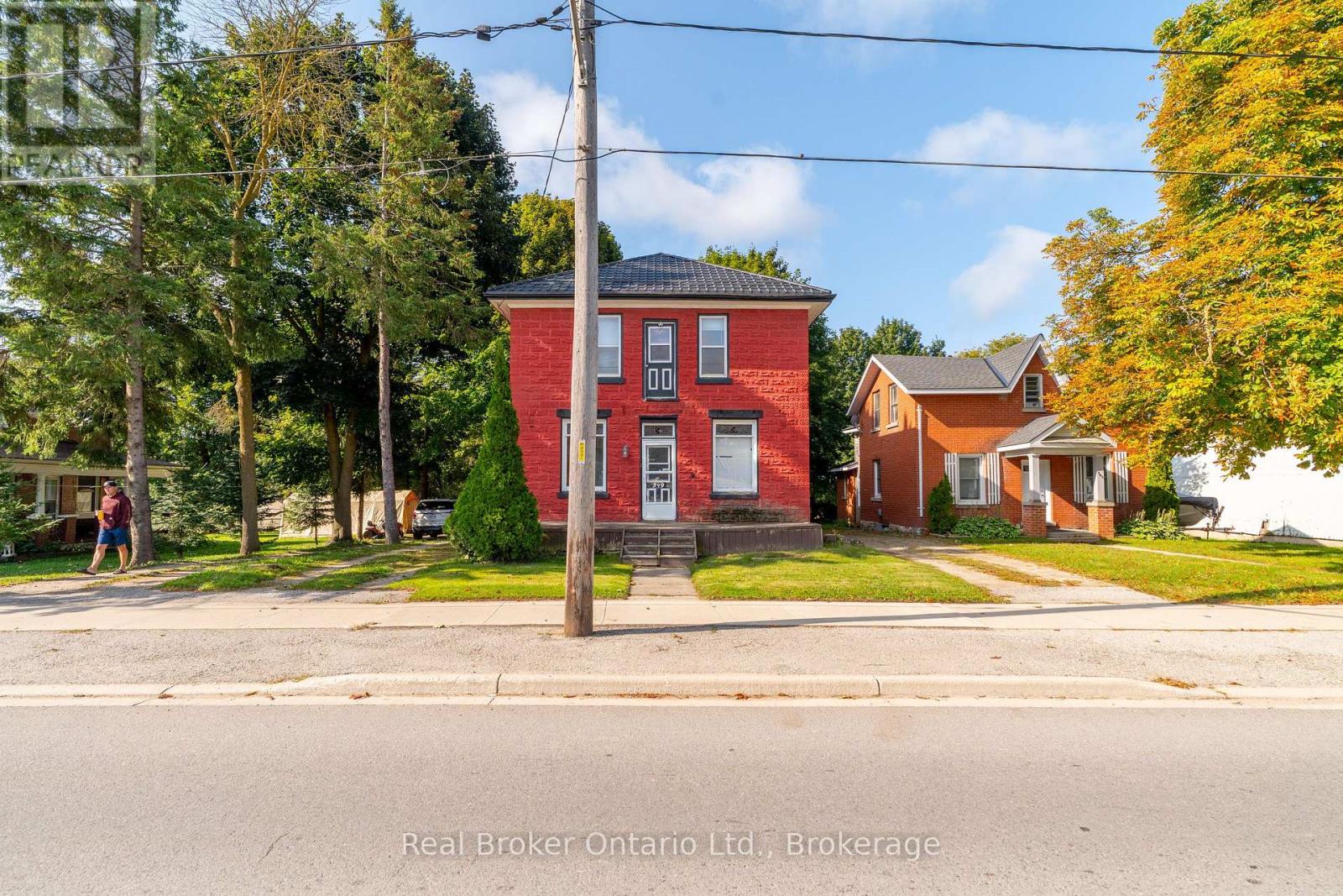 349 Main Street S, Wellington North, Ontario  N0G 2L0 - Photo 4 - X13470662
