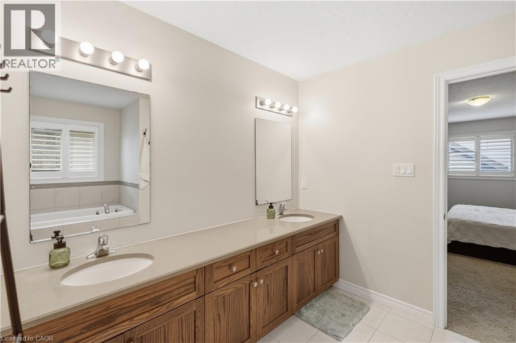 399 Rideau River Street, Waterloo, Ontario  N2V 2Y3 - Photo 27 - 40839561