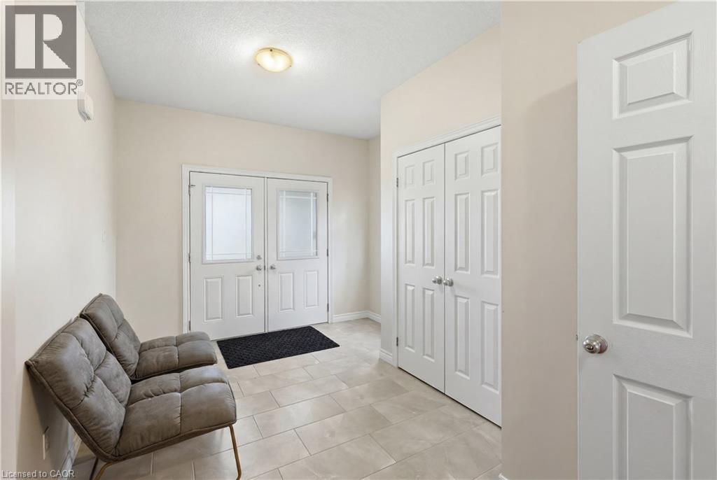 399 Rideau River Street, Waterloo, Ontario  N2V 2Y3 - Photo 4 - 40839561