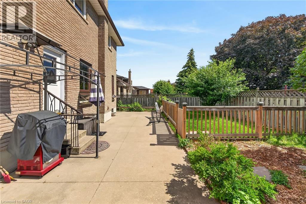 15 Ellen Avenue, Hamilton, Ontario  L8G 5A9 - Photo 45 - 40840619