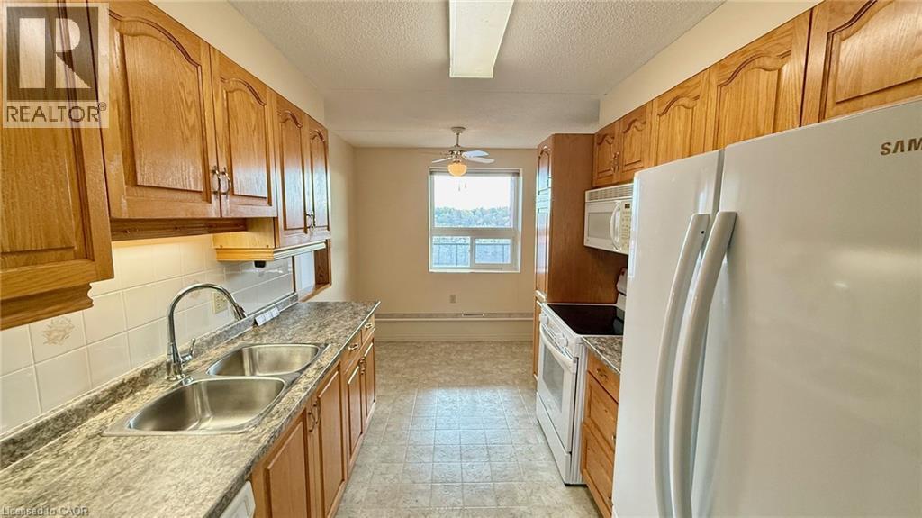 5 Mill Pond Court Unit# 604, Simcoe, Ontario  N3Y 5J6 - Photo 8 - 40841672