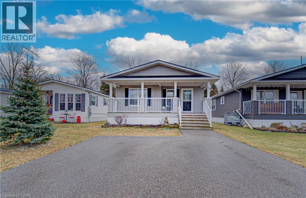 1429 Sheffield Road Unit# 11, Hamilton, Ontario  N1R 8B2 - Photo 2 - 40841671