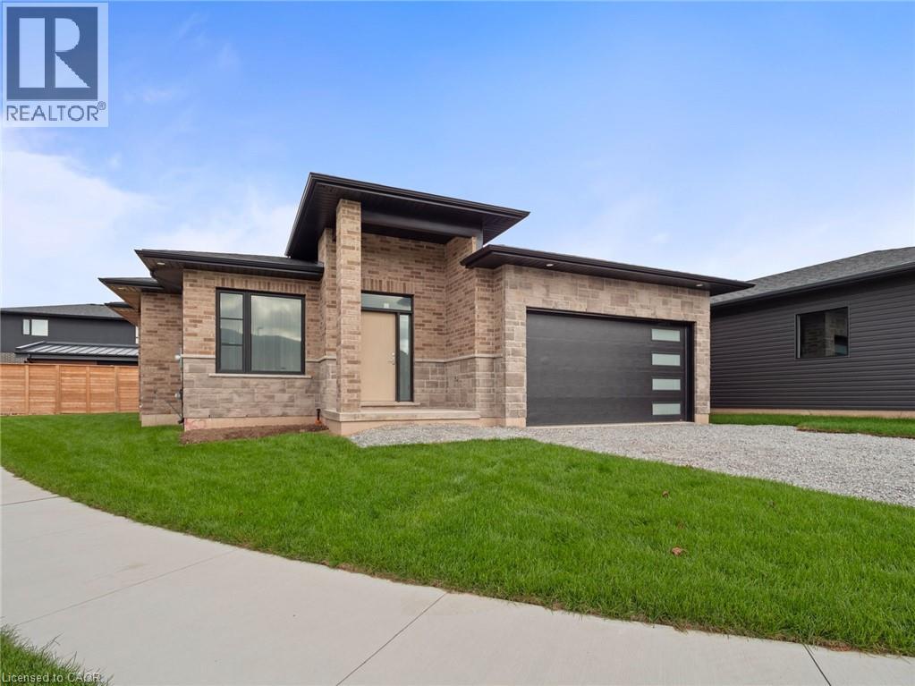 118 Willowbrook Drive, Welland, Ontario  L3C 0G2 - Photo 3 - 40841653