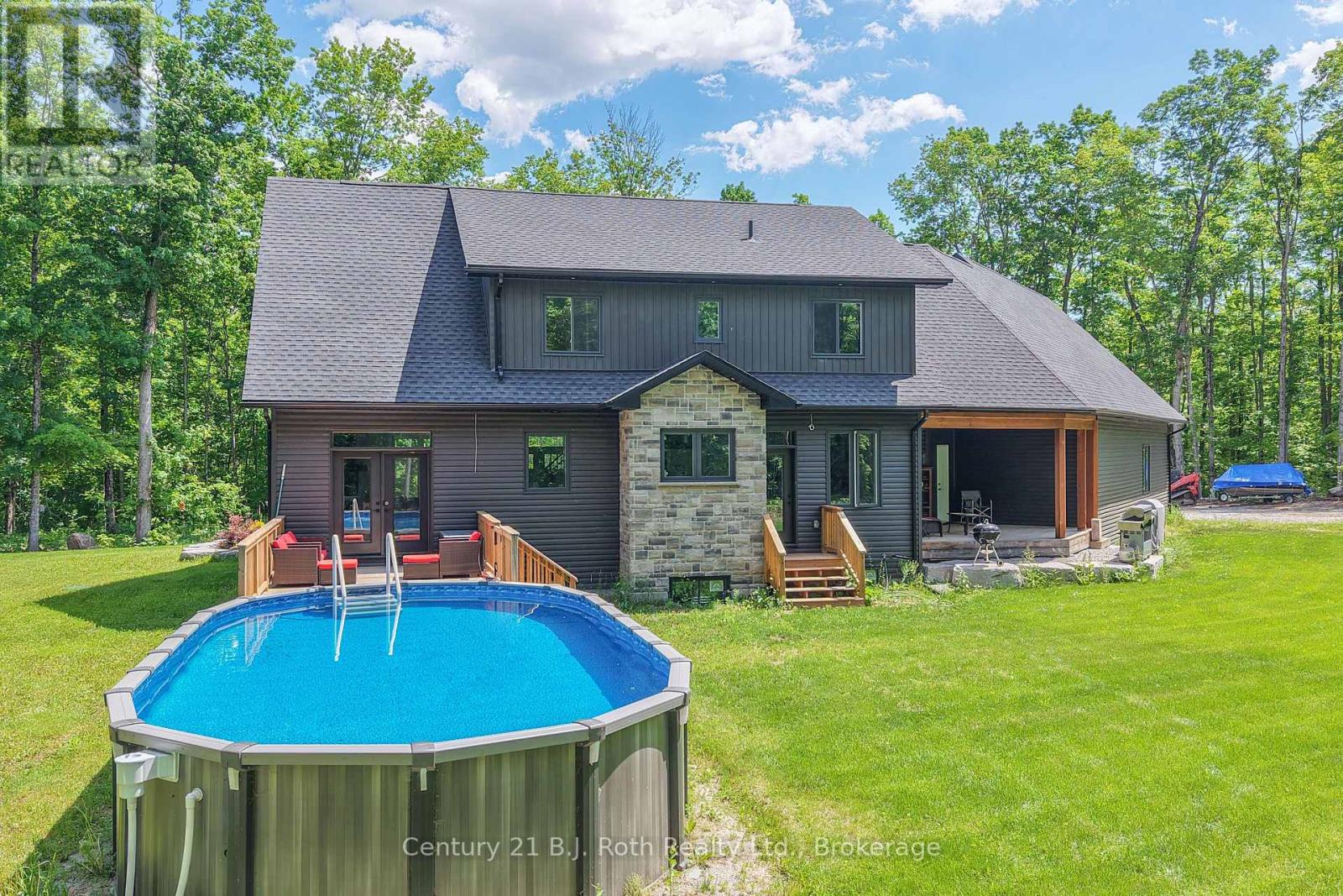 3082 Fairgrounds Road, Severn, Ontario  L3V 0Y2 - Photo 11 - S13471006