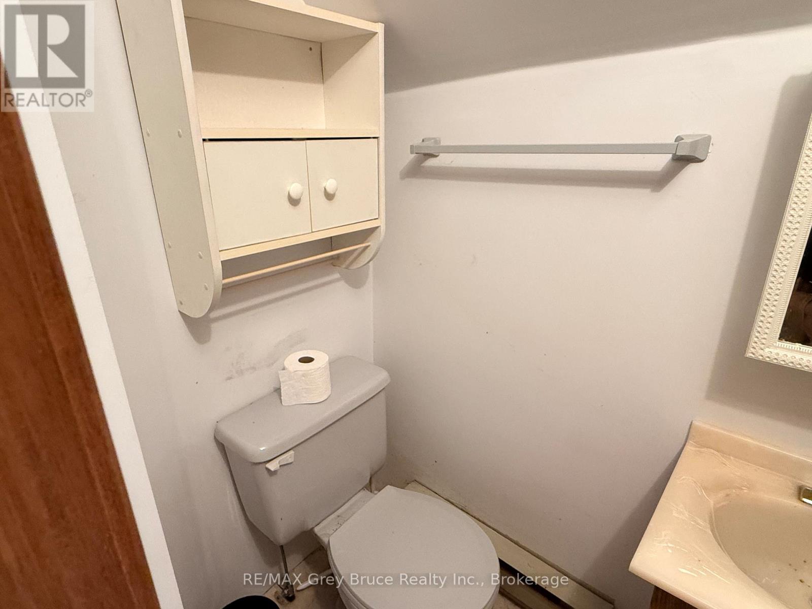 290 Berford Street, South Bruce Peninsula, Ontario  N0H 2T0 - Photo 10 - X13471232