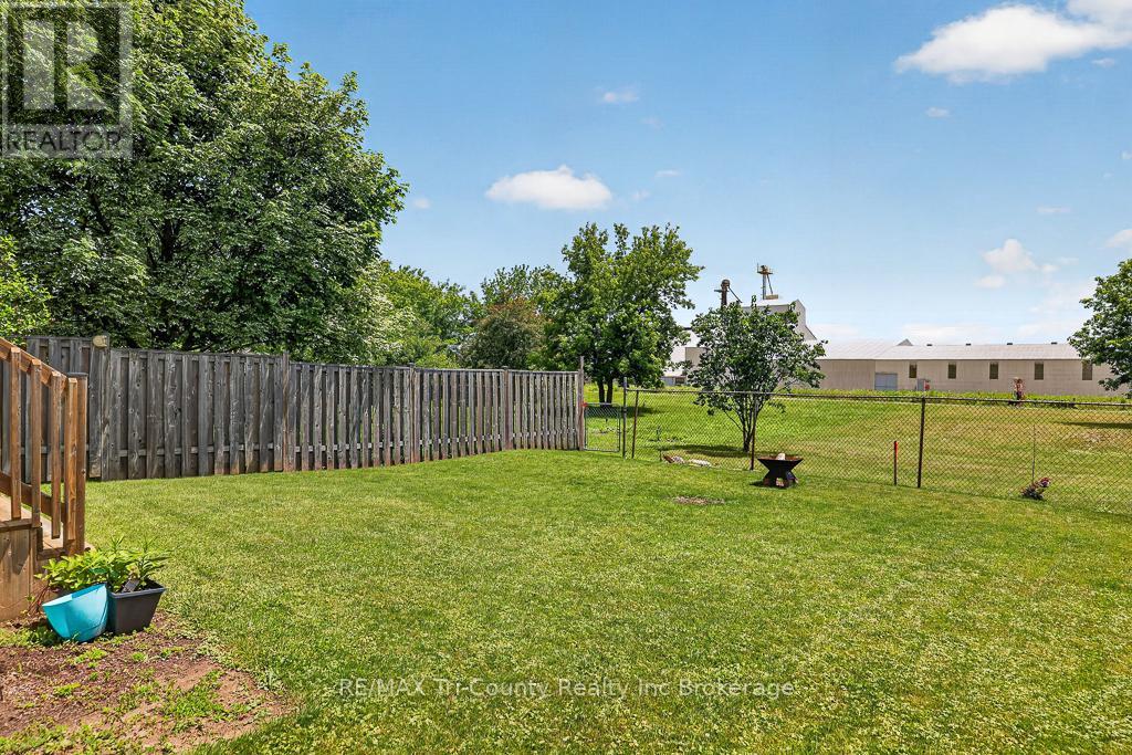 25 Herford Street, Tillsonburg, Ontario  N4G 4V1 - Photo 32 - X13471408