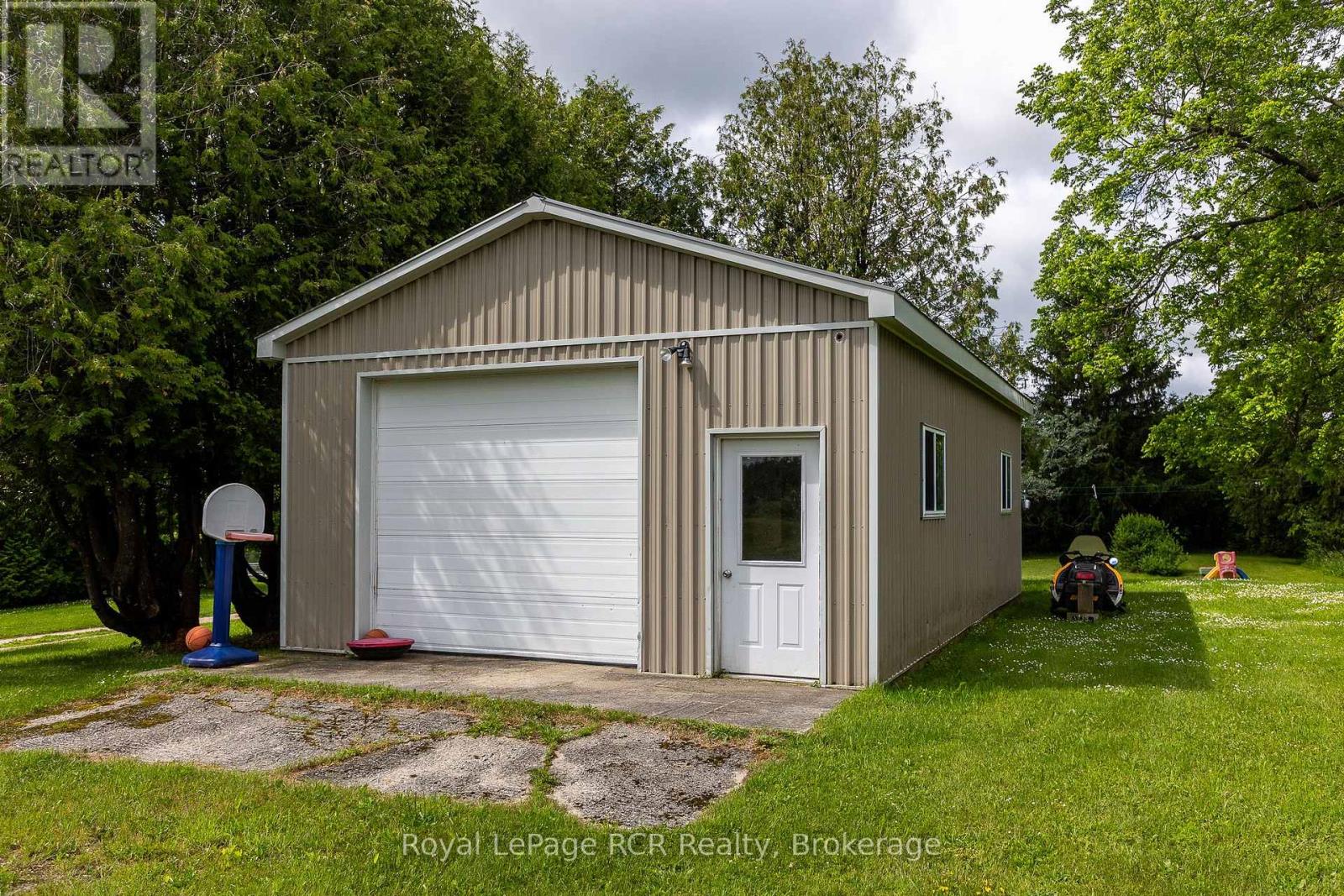 775355 Highway 10, Grey Highlands, Ontario  N0C 1H0 - Photo 3 - X13471428