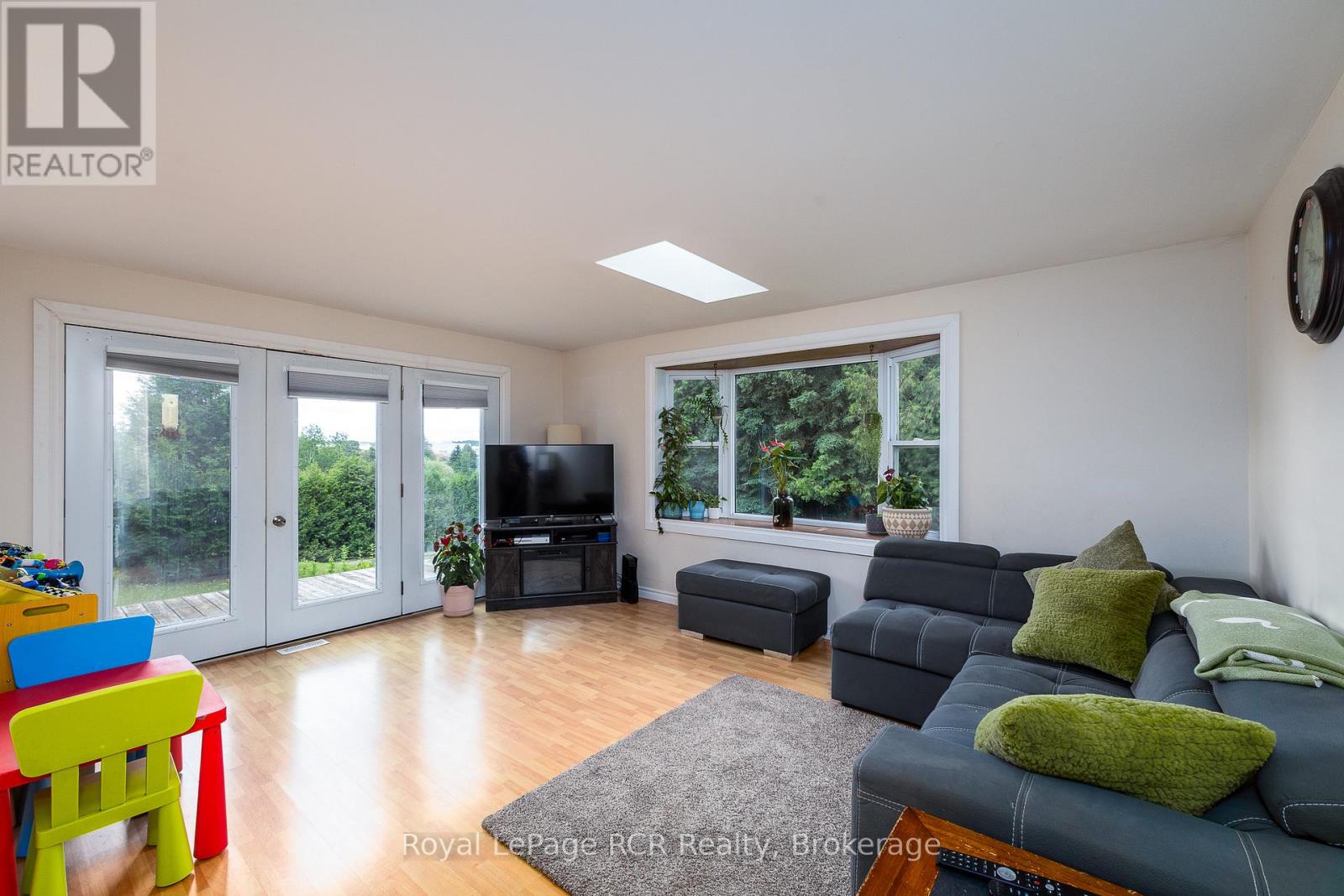 775355 Highway 10, Grey Highlands, Ontario  N0C 1H0 - Photo 7 - X13471428