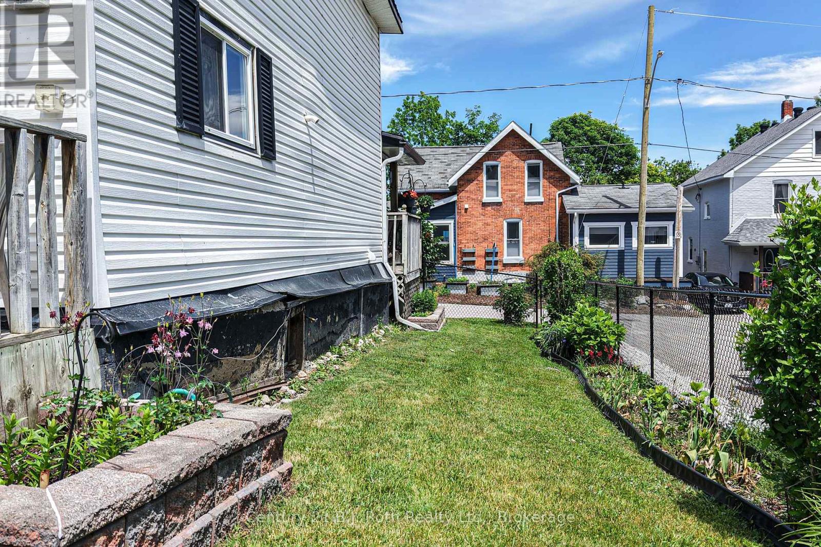 139 Borland Street E, Orillia, Ontario  L3V 2C1 - Photo 17 - S13471808