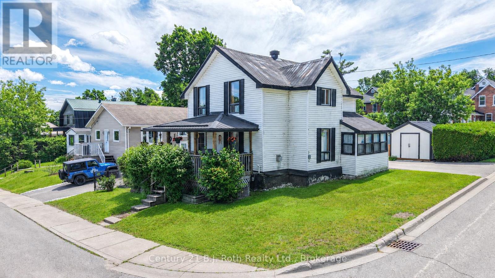 139 Borland Street E, Orillia, Ontario  L3V 2C1 - Photo 2 - S13471808
