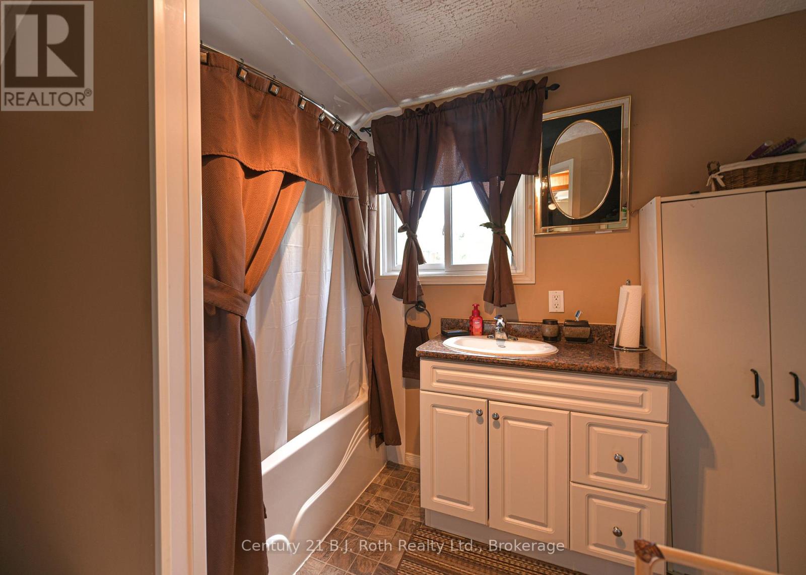 139 Borland Street E, Orillia, Ontario  L3V 2C1 - Photo 33 - S13471808