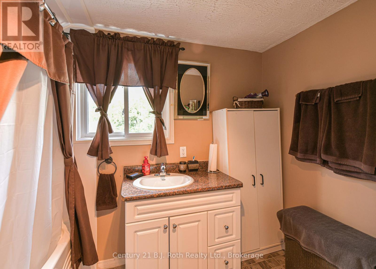 139 Borland Street E, Orillia, Ontario  L3V 2C1 - Photo 34 - S13471808