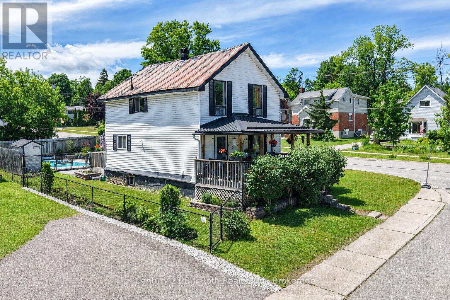 139 Borland Street E, Orillia, Ontario  L3V 2C1 - Photo 4 - S13471808