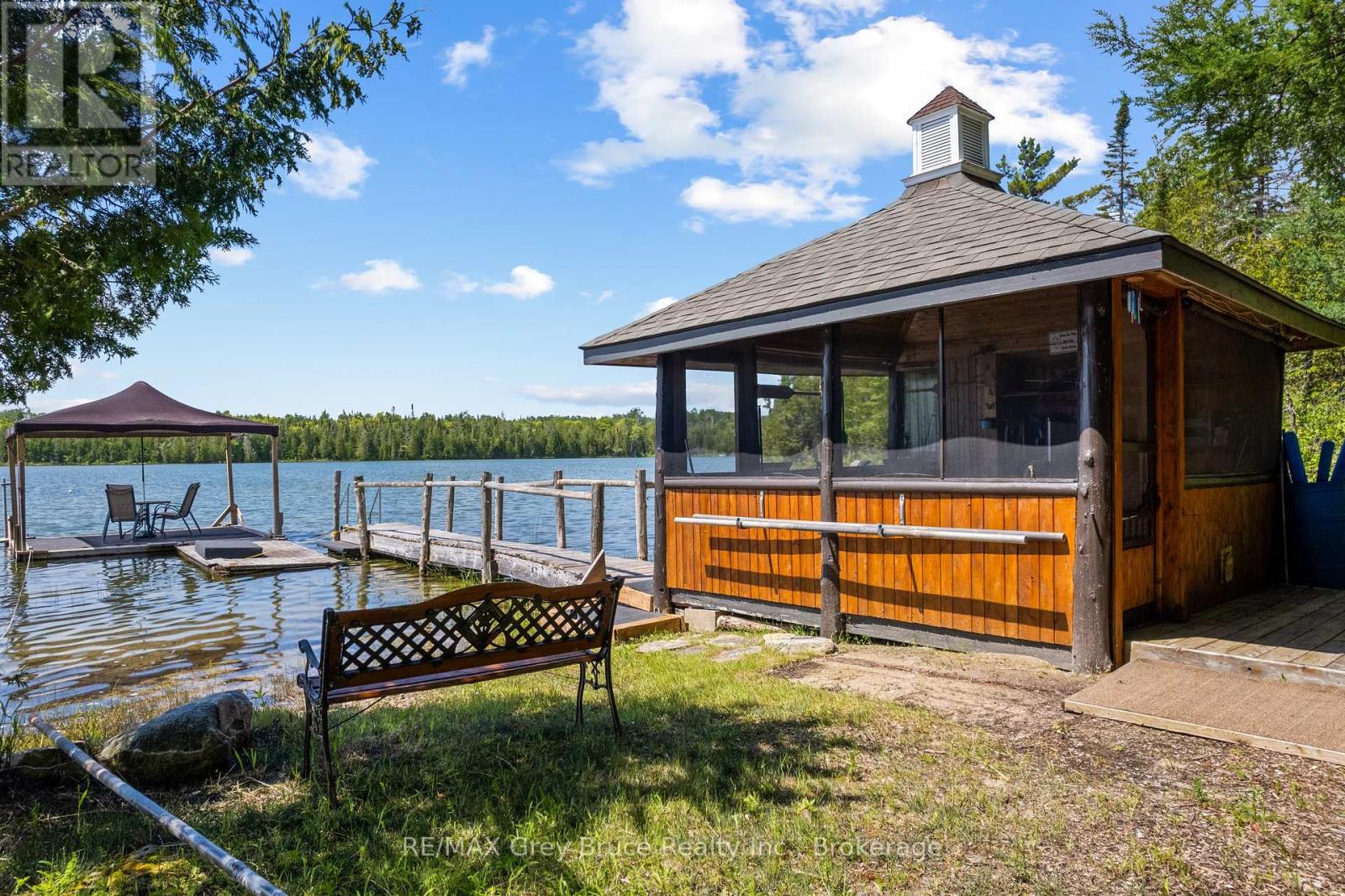 27 Hope Drive, Northern Bruce Peninsula, Ontario  N0H 1Z0 - Photo 2 - X13471974