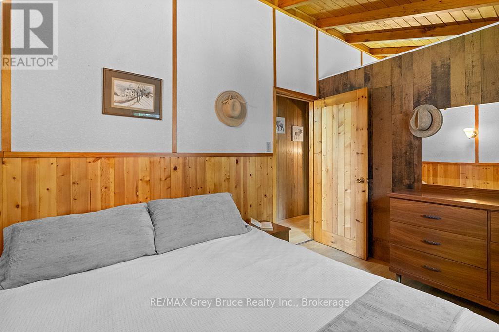 26 Bridge Street, Northern Bruce Peninsula, Ontario  N0H 1W0 - Photo 17 - X13472038