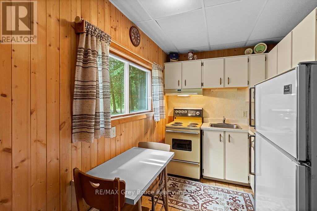 26 Bridge Street, Northern Bruce Peninsula, Ontario  N0H 1W0 - Photo 27 - X13472038