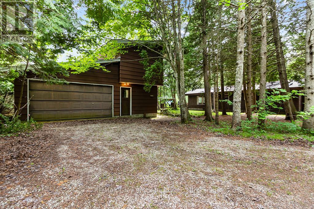 26 Bridge Street, Northern Bruce Peninsula, Ontario  N0H 1W0 - Photo 35 - X13472038