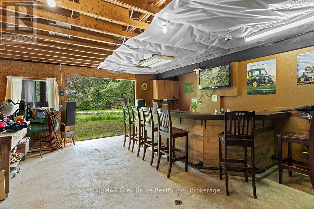 26 Bridge Street, Northern Bruce Peninsula, Ontario  N0H 1W0 - Photo 37 - X13472038