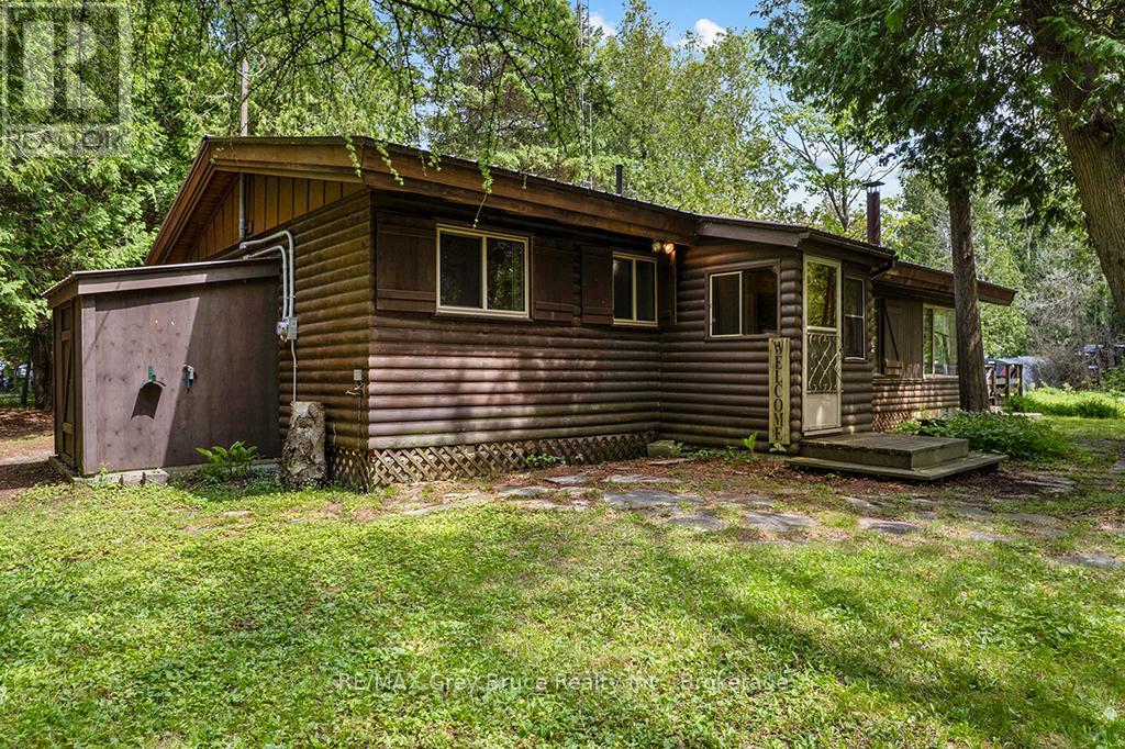 26 Bridge Street, Northern Bruce Peninsula, Ontario  N0H 1W0 - Photo 5 - X13472038