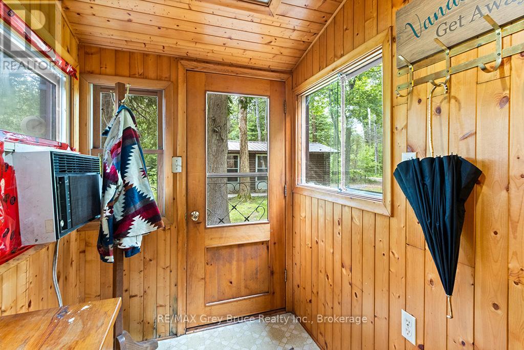 26 Bridge Street, Northern Bruce Peninsula, Ontario  N0H 1W0 - Photo 6 - X13472038