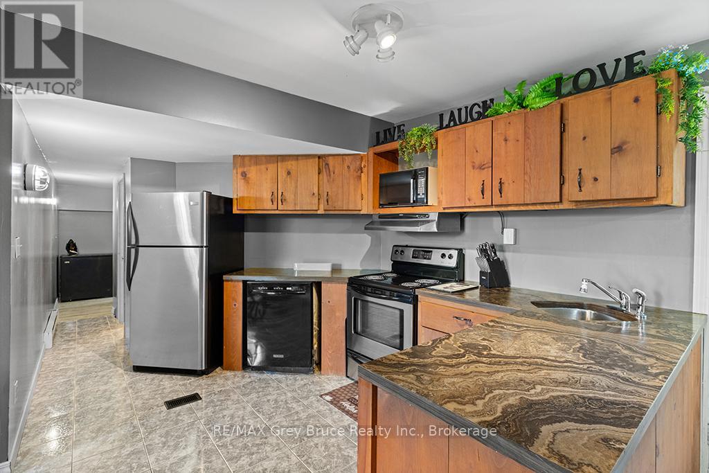 335 Pike Bay Road, Northern Bruce Peninsula, Ontario  N0H 1X0 - Photo 15 - X13472066